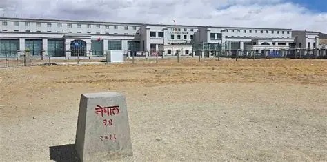रसुवा बाढीपछि कोरला नाका चलायमान – भन्सार र क्वारेन्टाइन कार्यालयमा थप कर्मचारी खटाइँदै